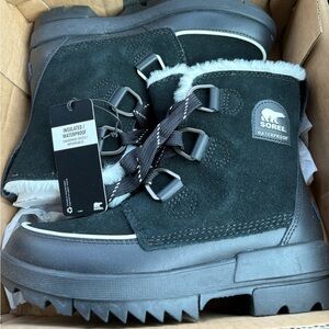 Sorel Black Waterproof Winter Boots